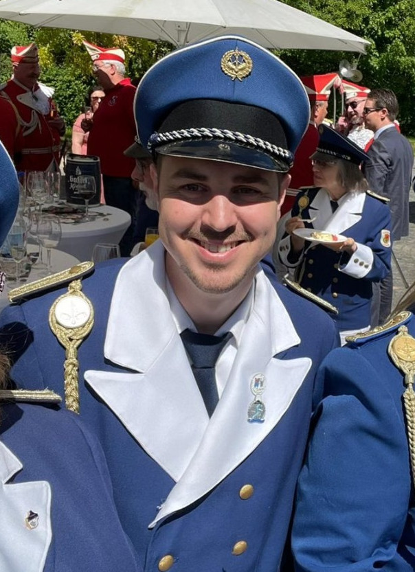 conductor portrait orchestra